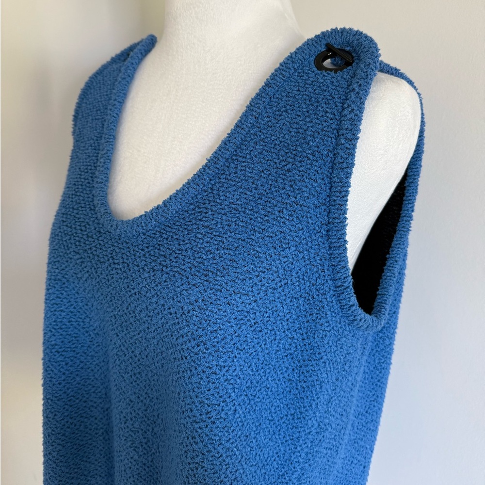 Vintage Veronique Leroy blue boucle top